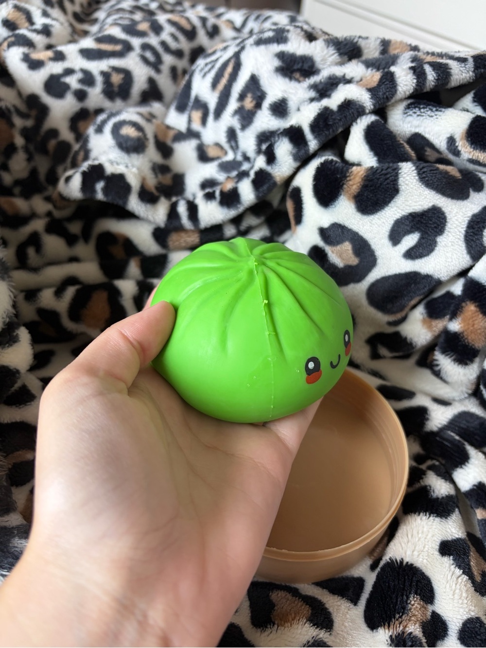 Dumpling Squishy - Picture 8 of 13
